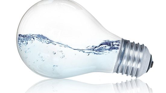 465152611_water_lightbulb.jpg